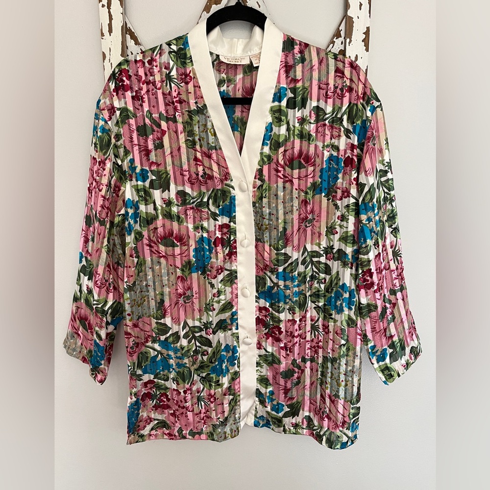 Victoria's Secret Vintage Button Front Floral Sheer Shirt Size Small‎ Oversized